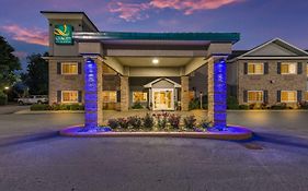 Quality Inn And Suites Hendersonville Nc